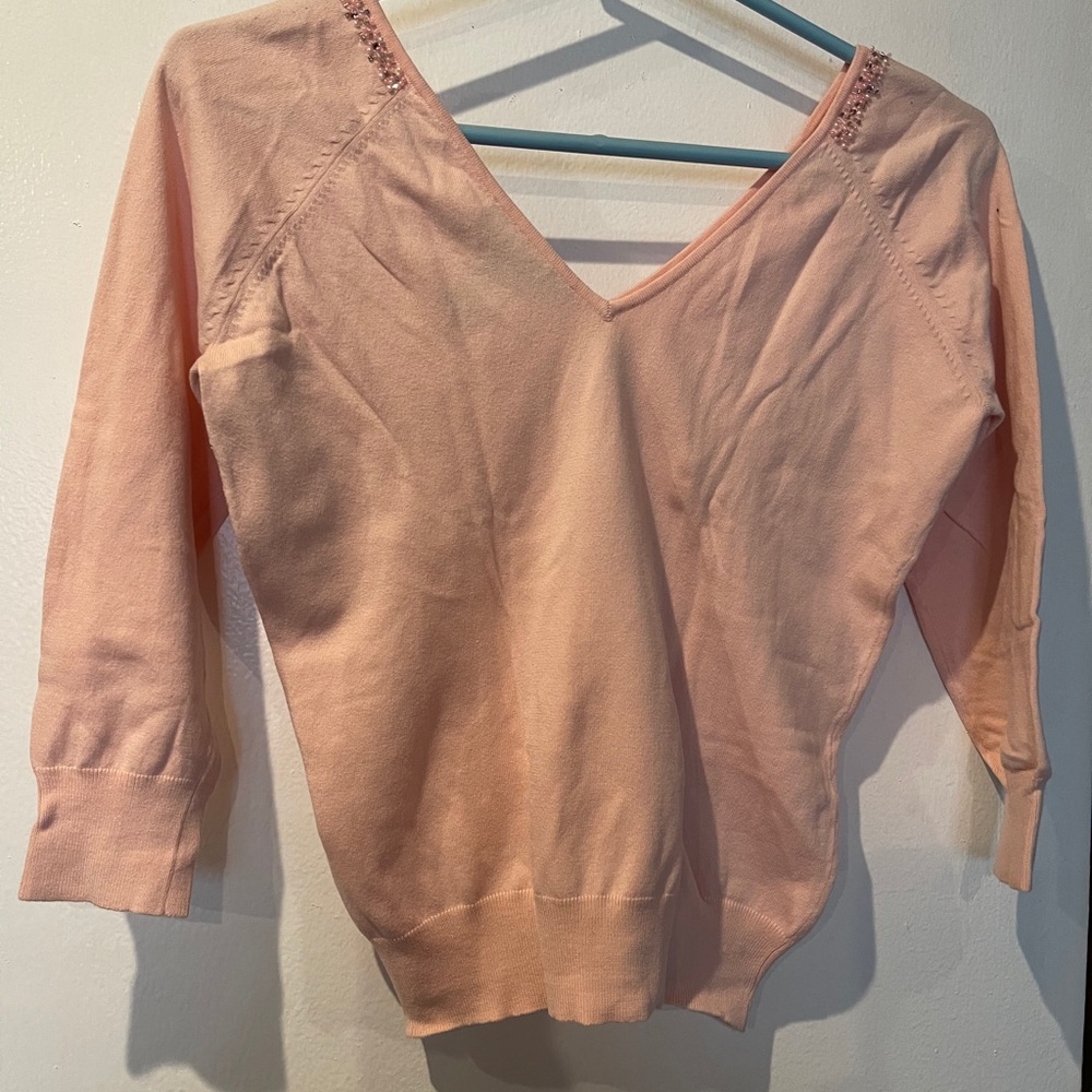 Lightweight v-neck sweater